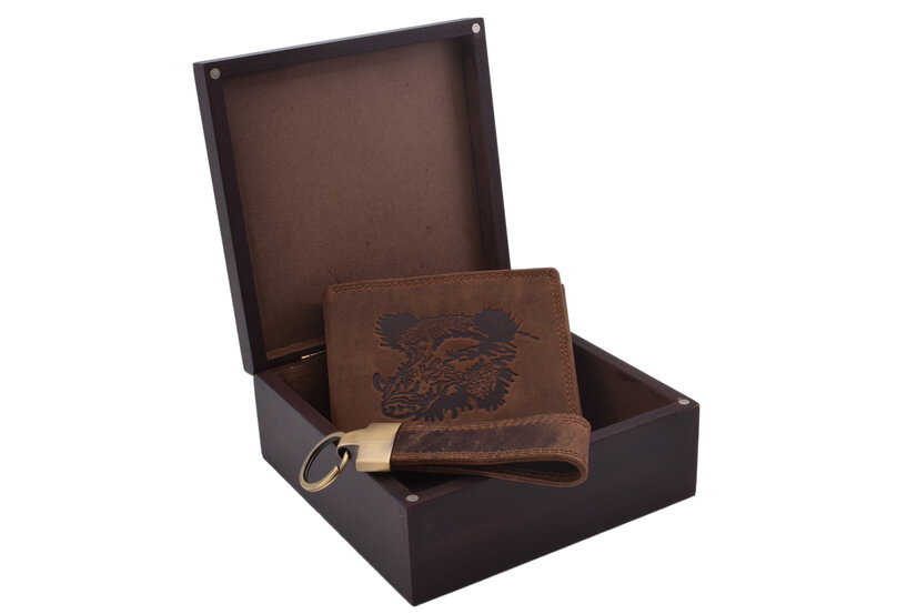 Poľovnícky darčekový set diviak hlava 410 - pánska peňaženka 2911908-17 a kožený prívesok na kľúče 2911945